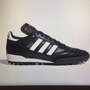 ADIDAS MUNDIAL TEAM SHOES. SIZE 8 MEN.